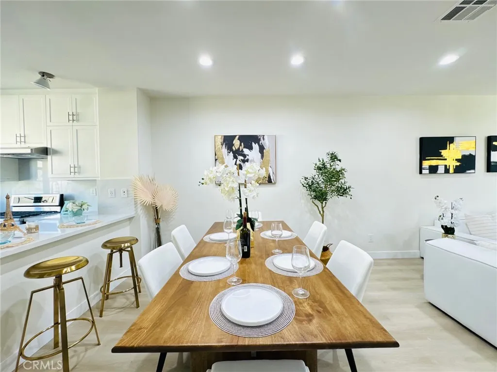 52 Capricorn, Irvine, California 92618 home-pic-2